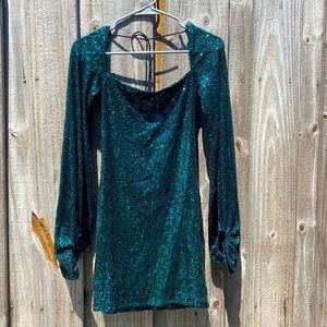 Shantelle Sequins Dress in Emerald Green